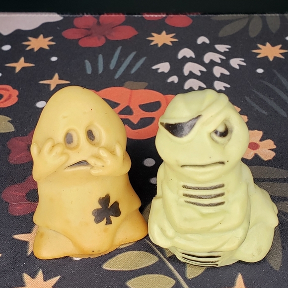 Other - Vintage Pineapple Ind. Glow Ghosts Figure 1980s Lot
